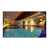 Summit Hotel Greenhills