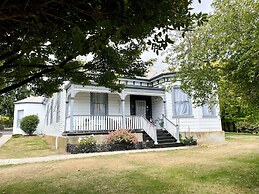Stony Rise Cottage B&B