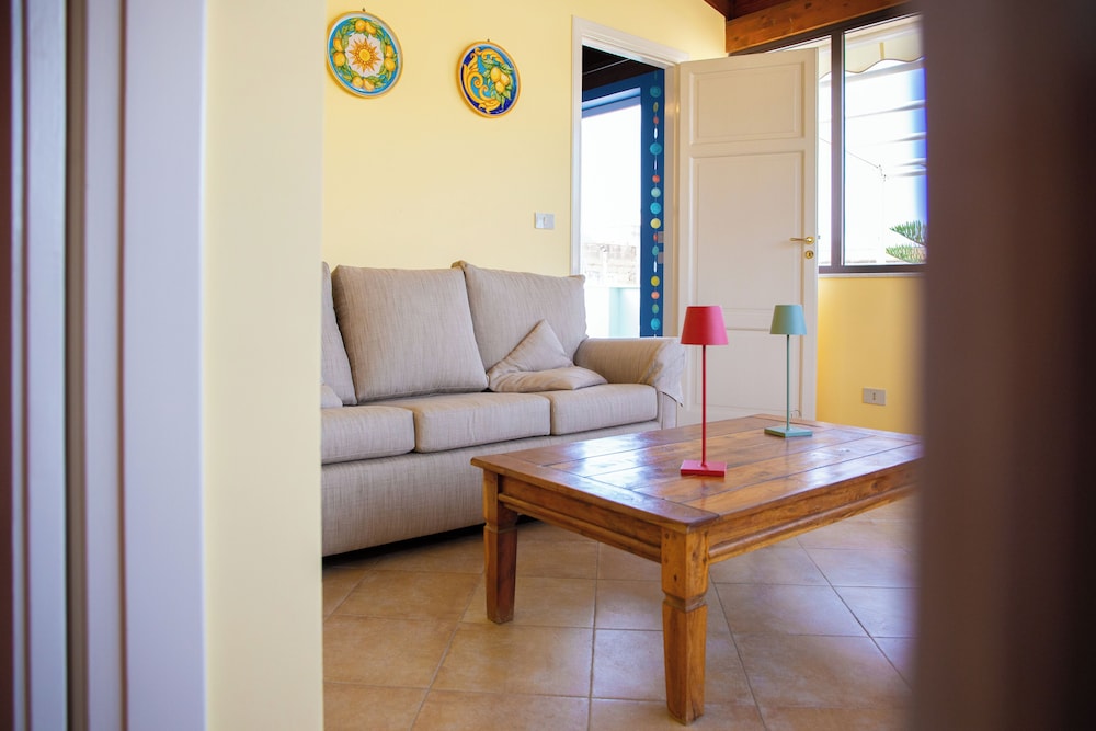 Solemar Sicilia - Casa Enza