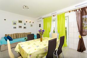 Apartment 3M