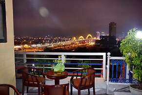 Cong Thuong Hotel