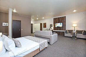 L'Hotel