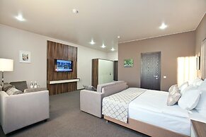 L'Hotel