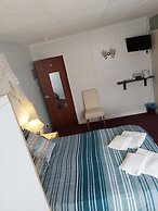 Simerock Guest House