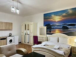 Castle Family Hotel