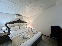 Castle Family Hotel