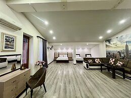 Castle Family Hotel