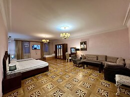 Castle Family Hotel
