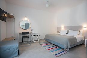 Nautilus Suites