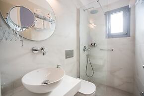 Nautilus Suites