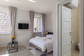 Apartments Urbis