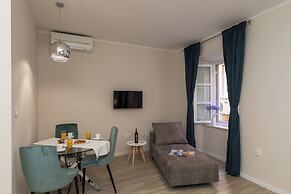 Apartments Urbis
