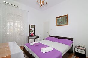 Room & Studios Rina - Adults Only