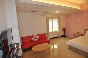 Han Yay Bay Hotel
