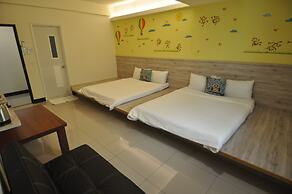 Han Yay Bay Hotel