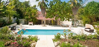 Villa Capri Manor