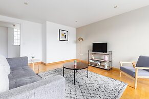 2 Bed Flat off Brick Lane