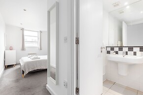 2 Bed Flat off Brick Lane