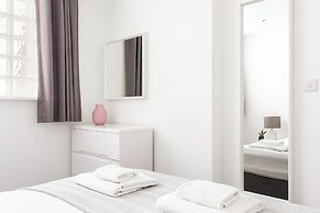 2 Bed Flat off Brick Lane