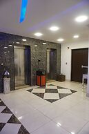 Skylight Apartments