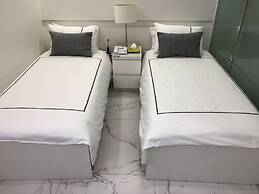 RB 466 Hotel