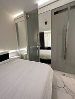 RB 466 Hotel