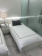 RB 466 Hotel