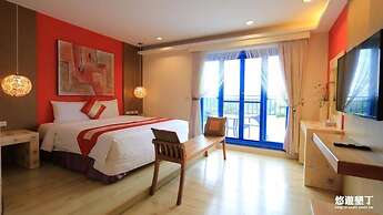Golden Sea Inn