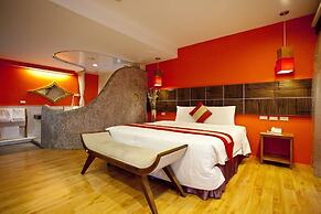 Golden Sea Inn