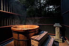 FUJIYAMA INN CONIFER