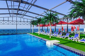 Porto Said Hotel & Spa