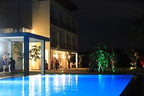 Amanda Beach Resort