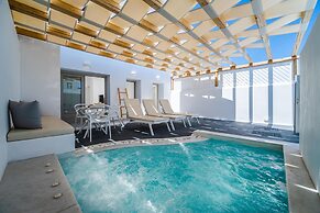 Symphony Suites