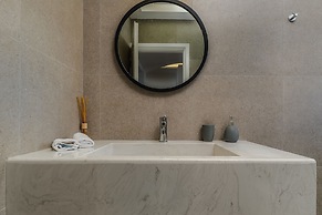 Symphony Suites