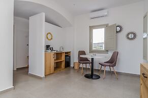 Symphony Suites