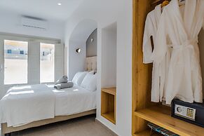Symphony Suites