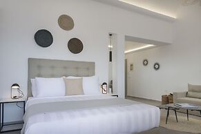 Symphony Suites