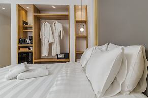 Symphony Suites