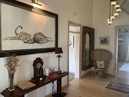 Ol Bobongi House
