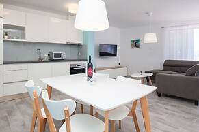 Apartments Dva Galeba