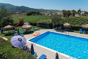 Grapevines Hotel