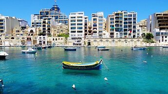 Magical Rooftop Penthouse, Best Location In Sliema