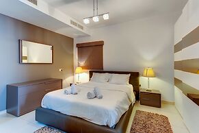 Contemporary, Luxury Apartment With Valletta and Harbour Views