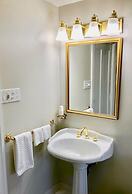 Harlem Stonegate B&B
