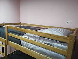 Art Garden Hostel and Tours
