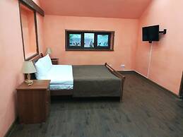 Art Garden Hostel and Tours