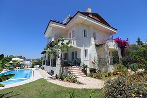 Villa Ruya-privatepool-seaview-gamesroom