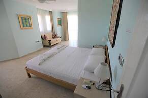 Villa Ruya-privatepool-seaview-gamesroom