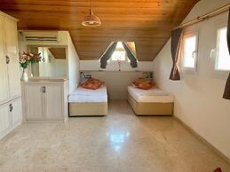 Villa Ruya-privatepool-seaview-gamesroom