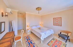 Molino Hotel